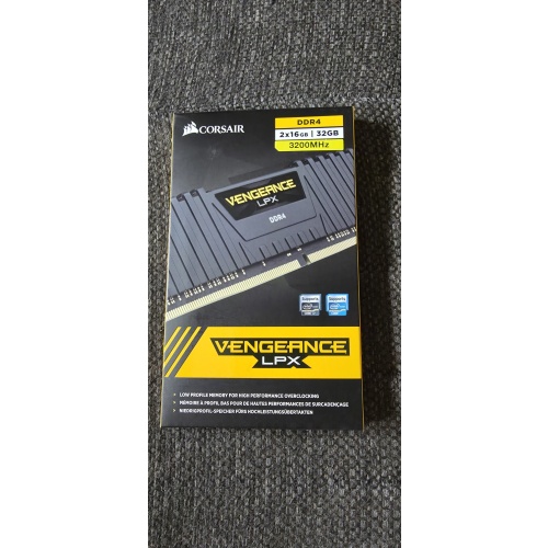Corsair Vengeance LPX DDR4 32GB (2x16GB) 3200MHz DIMM RAM Kit